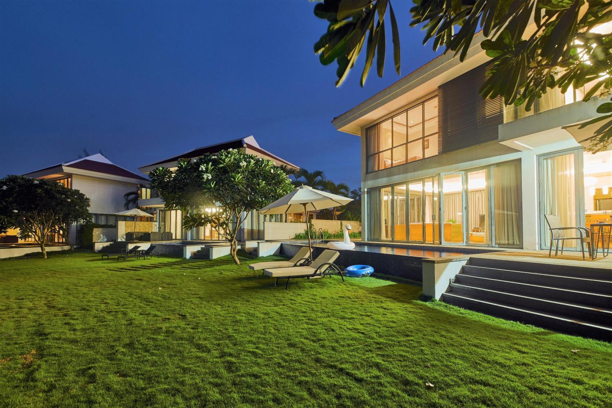 Luxury Pool Villa Close To The Private Beach ดานัง ภายนอก รูปภาพ